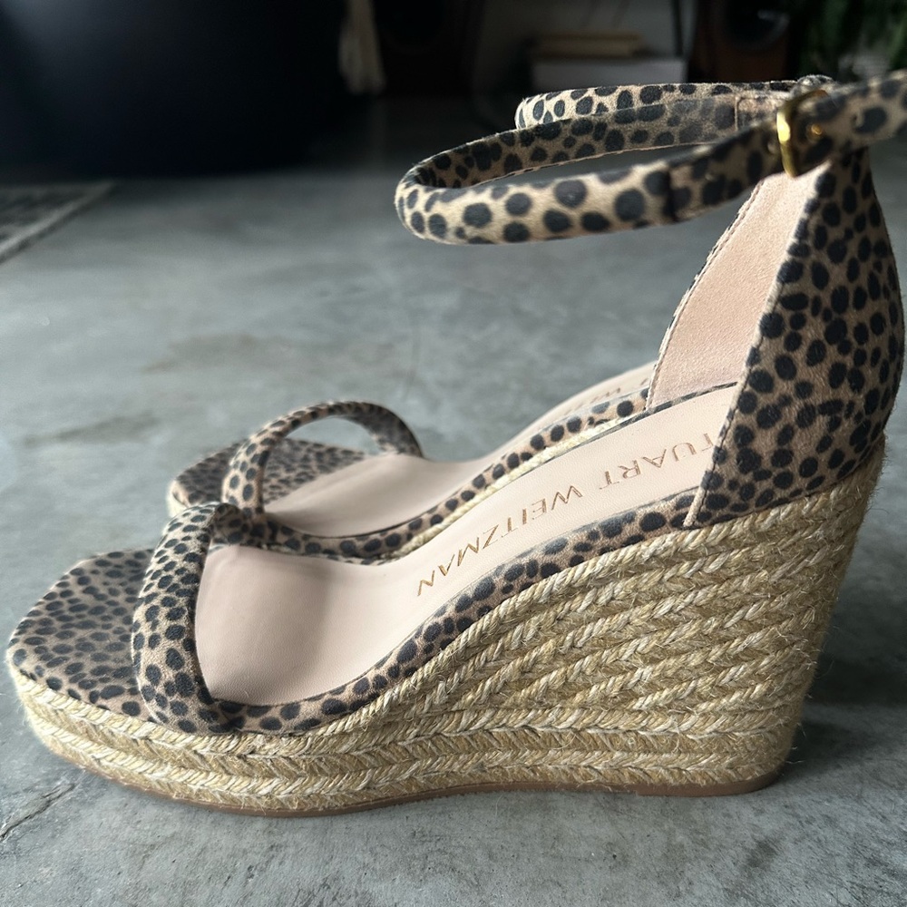 Stuart Weitzman Floria Wedge Sandals - Picture 4 of 8